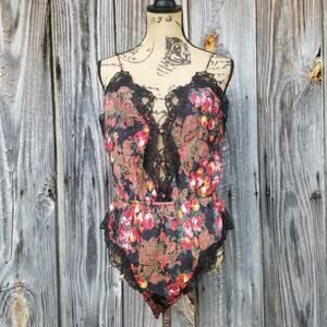 Floral Satin Lace Trim Bodysuit Delicates Size M Lingerie Rose Flower Print Med